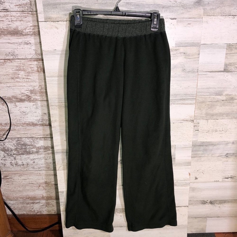Patagonia synchilla green sweatpants lounge pants stretchy pants soft bed pants‍